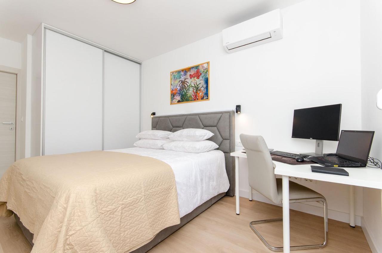 Modern Living Apartment Airy Split Exteriér fotografie