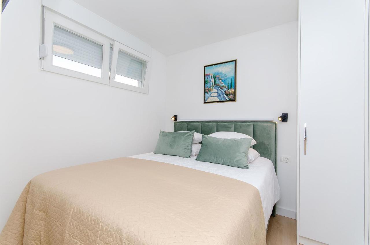 Modern Living Apartment Airy Split Exteriér fotografie